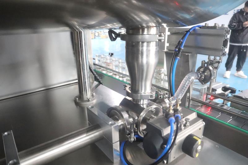 全自動單頭醬料灌裝機